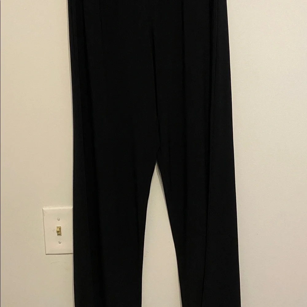 Perceptions Black 2 piece outfit with Animal Print Accent, lightweight - Picture 8 of 12